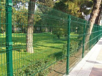 3д забор вокруг школы в Симферополе